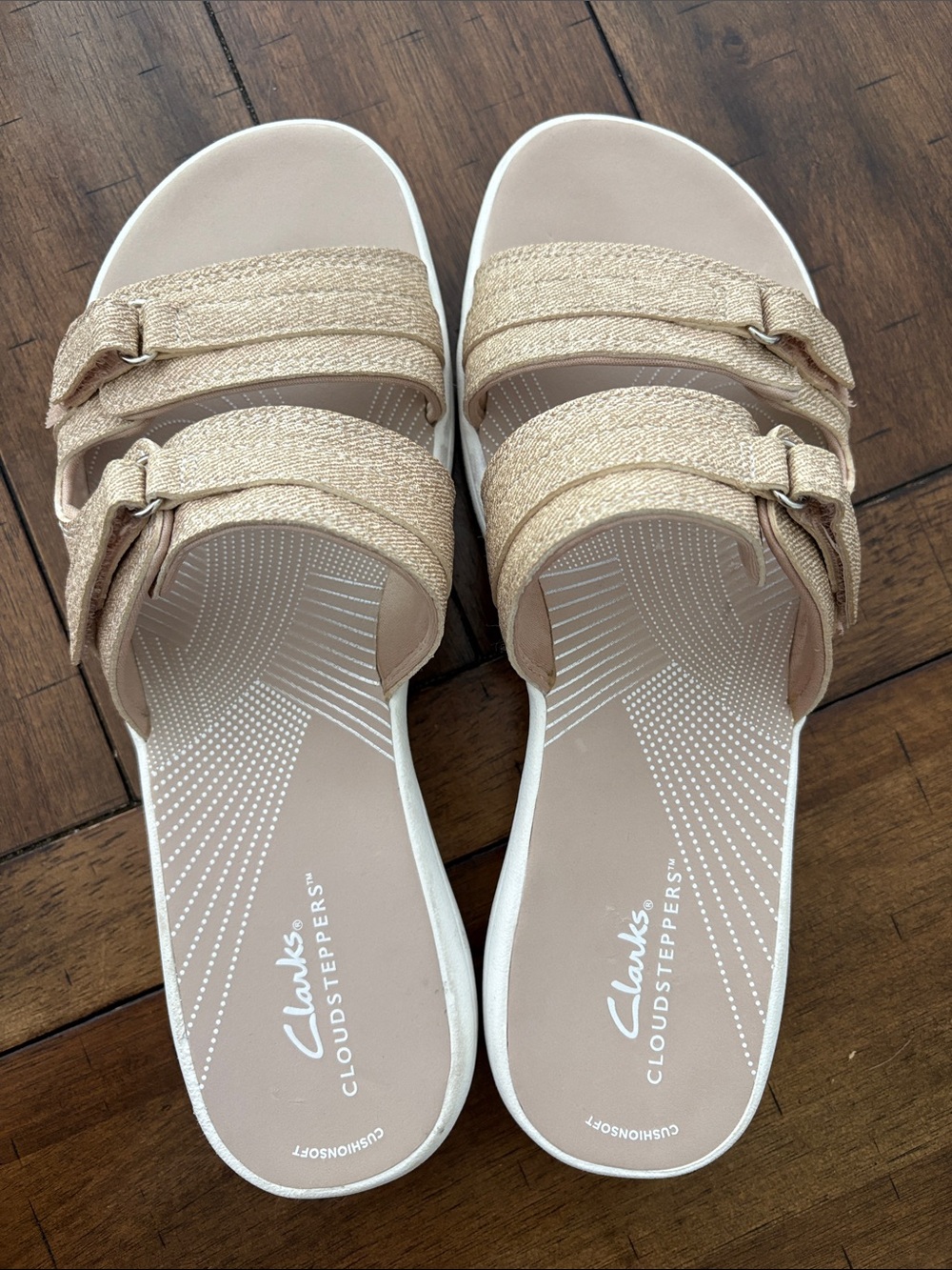 Clarks Cloudsteppers Women's flat Sandals size 9 VGUC